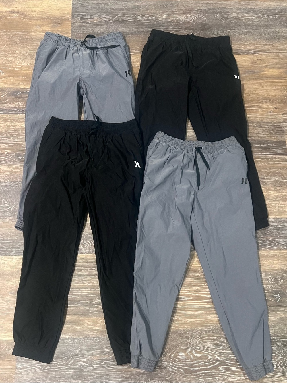 Hurley Boys Performance Jogger Size 7/8 4 pair in excellent condition